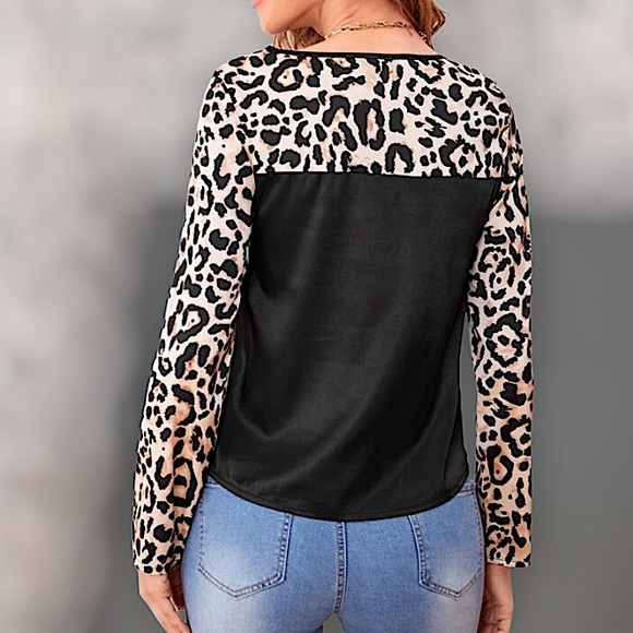 Leopard Pullover Top - Picture 2 of 4